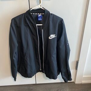 Nike lightweight bomber jacket